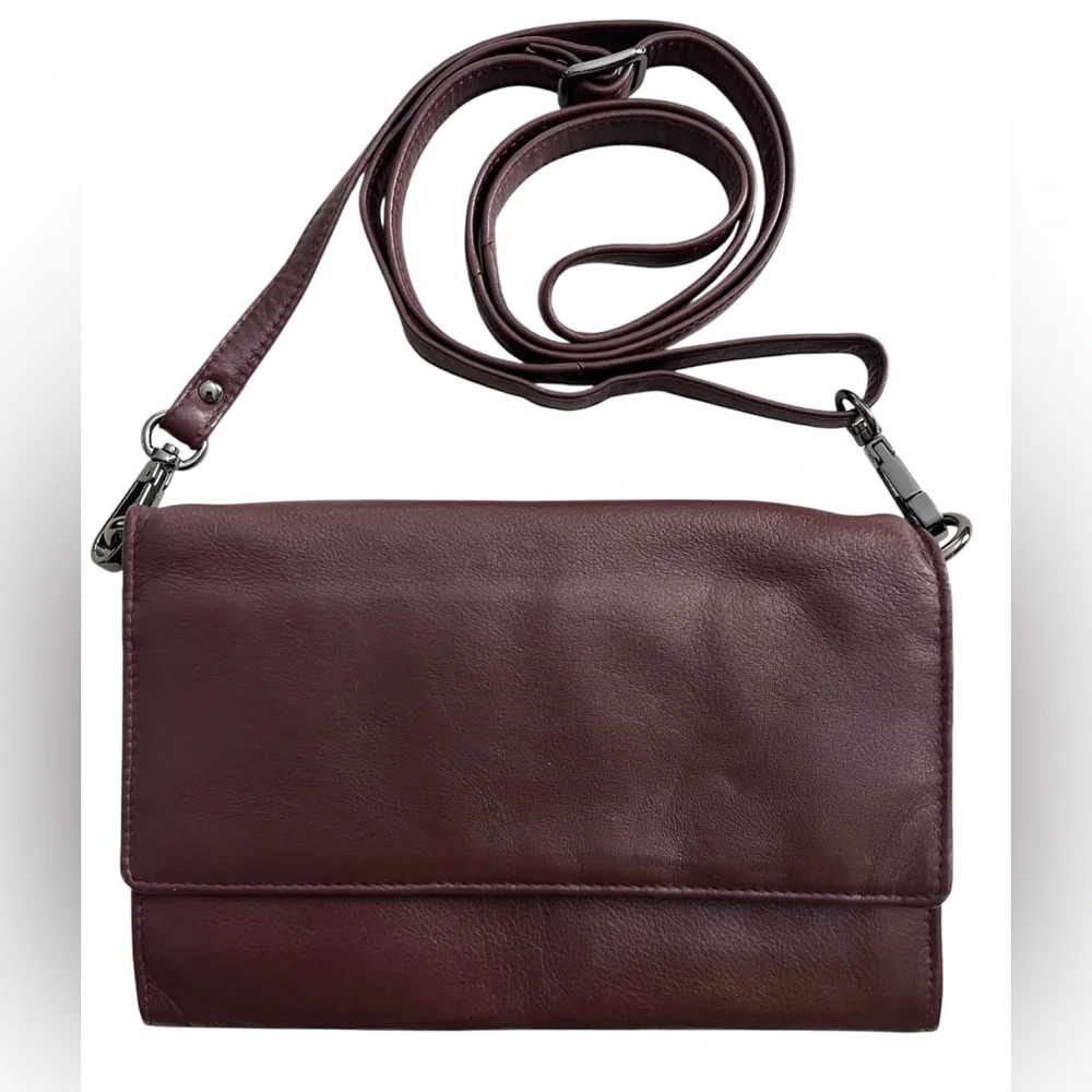 Karla Hanson Burgundy Leather Crossbody Adjustable Strap Travel Crossbody Bag
